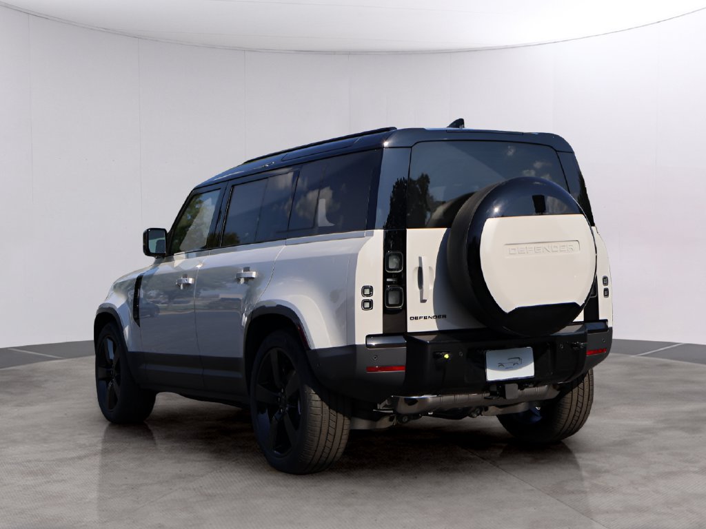 New 2026 Land Rover Defender 110 S AWD/4WD image 5