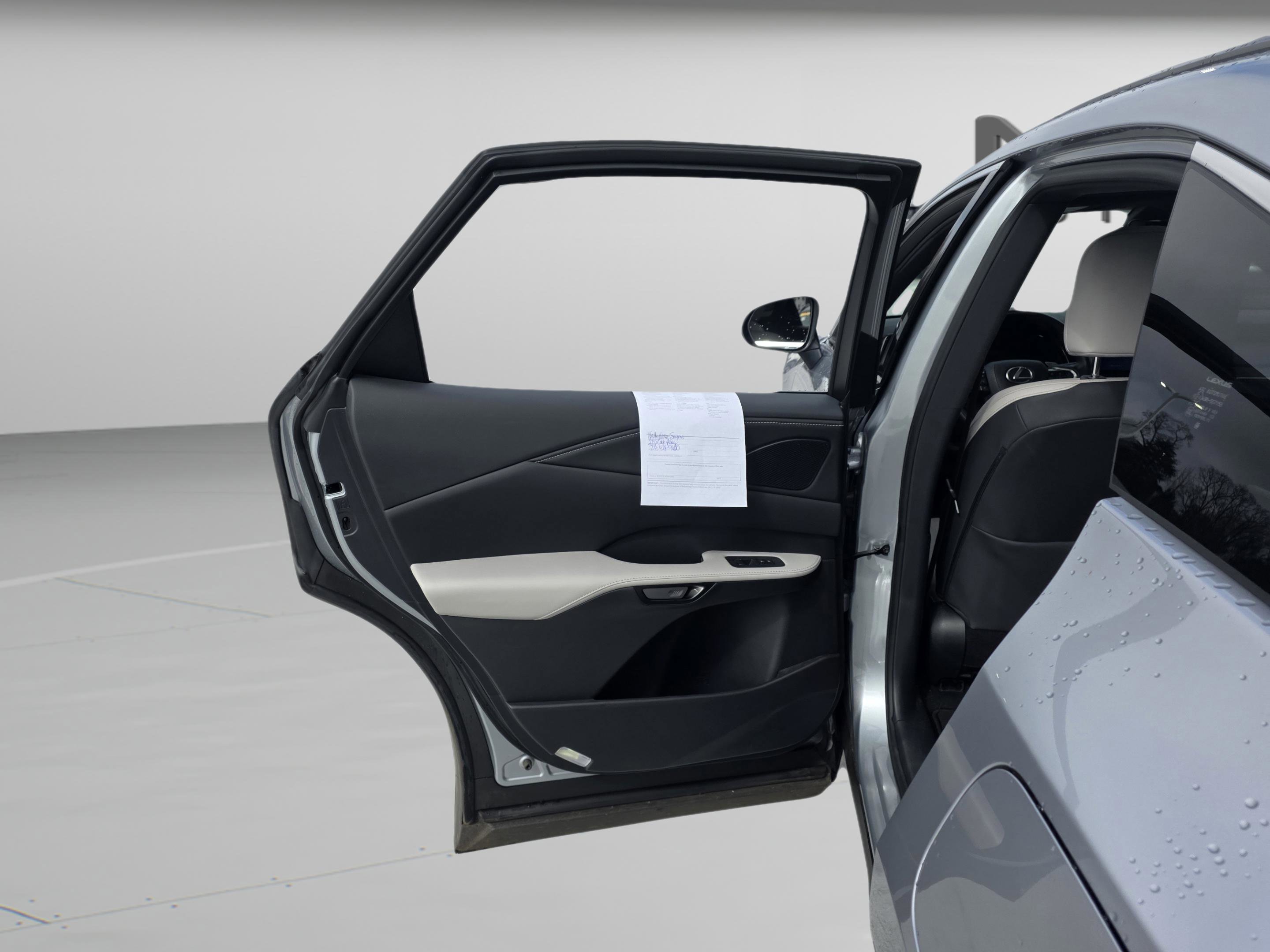 Certified 2023 Lexus RX 350 Premium Plus w/ Cold Area Package FWD image 18