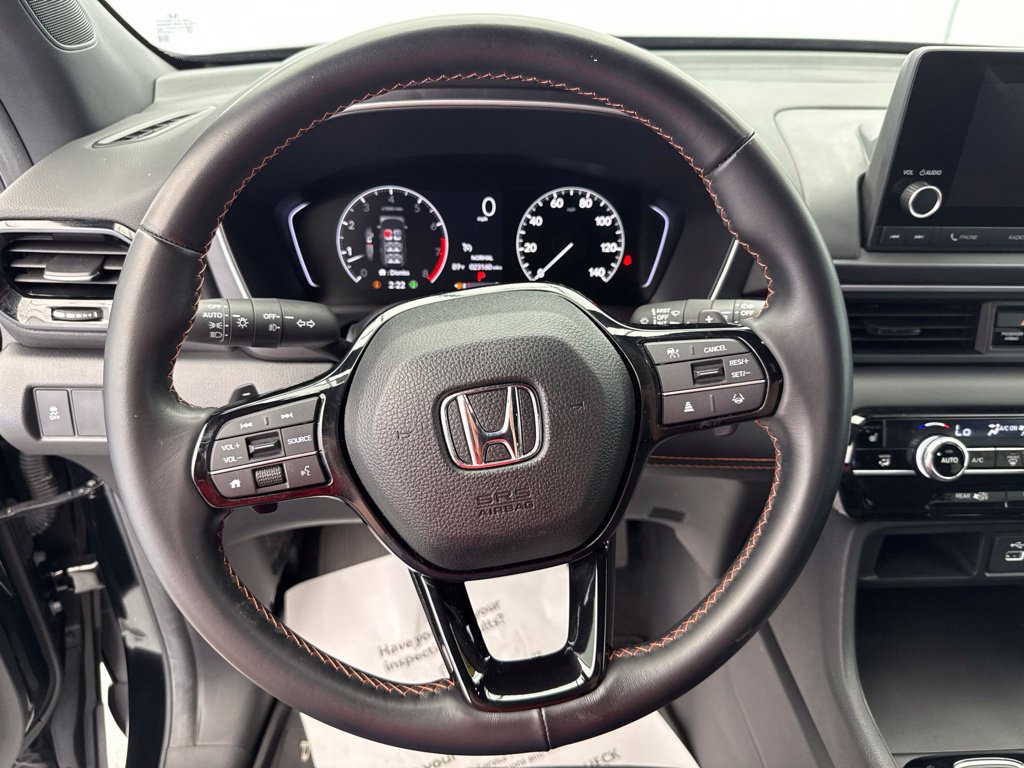 Certified 2025 Honda Pilot Sport image 24