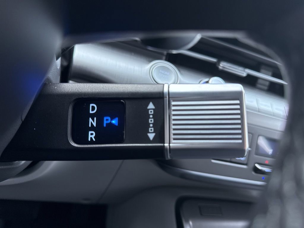 New 2026 Hyundai Kona Limited FWD image 35