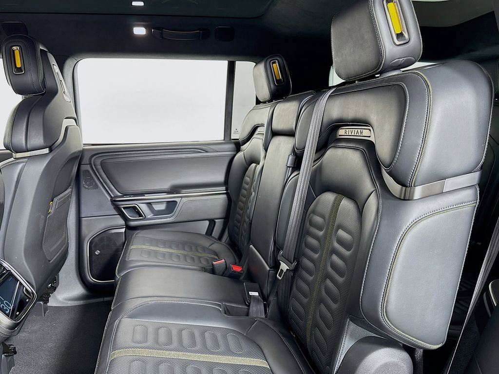 Used 2024 Rivian R1S Adventure AWD/4WD image 12