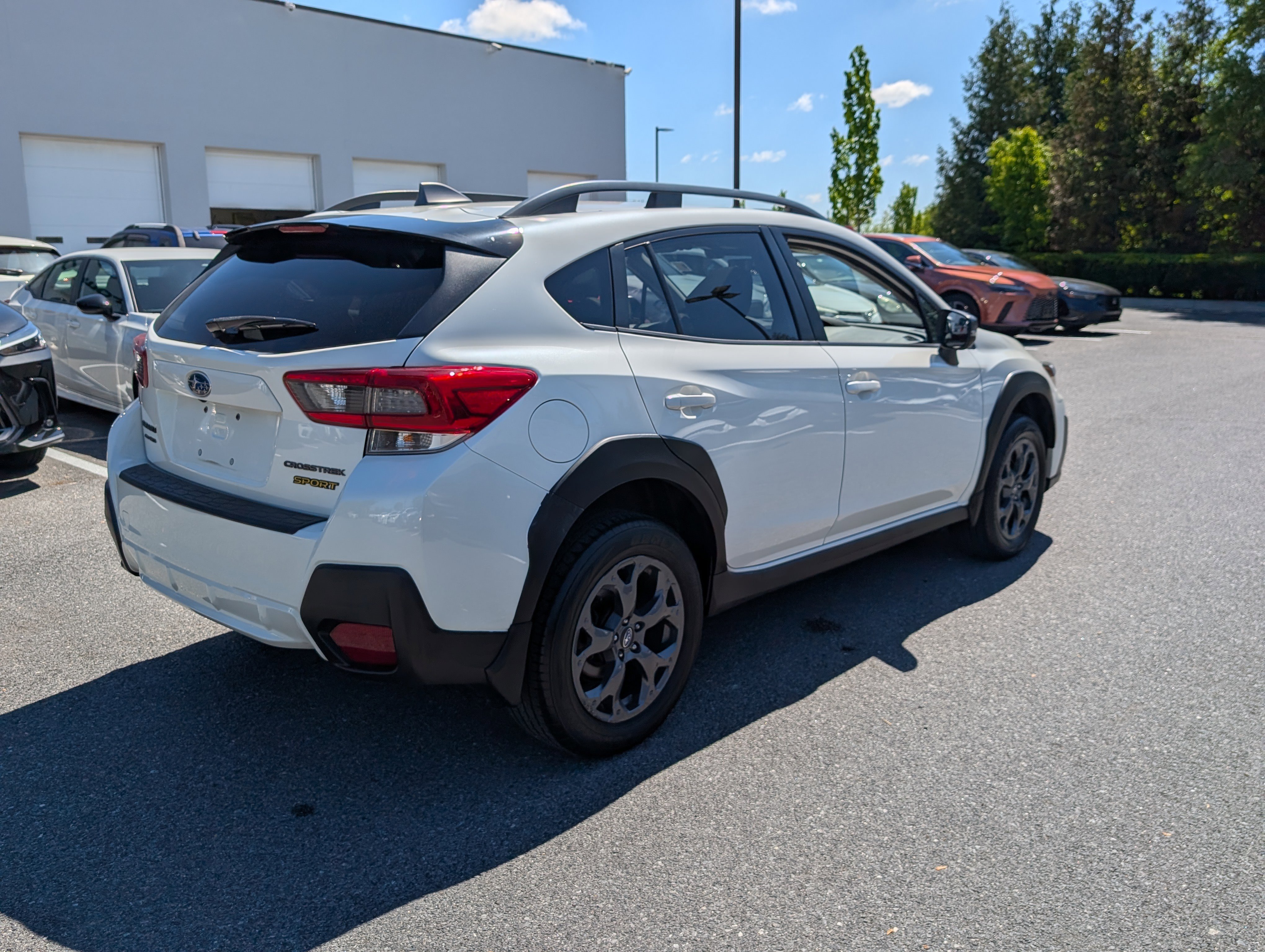 Used 2021 Subaru Crosstrek 2.5i Sport w/ Moonroof Package AWD/4WD image 3