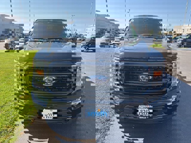 Used 2021 Ford F150 XLT w/ Equipment Group 302A High image 9