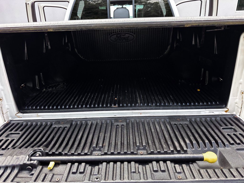 Used 2011 Ford F150 Lariat Limited AWD/4WD image 24