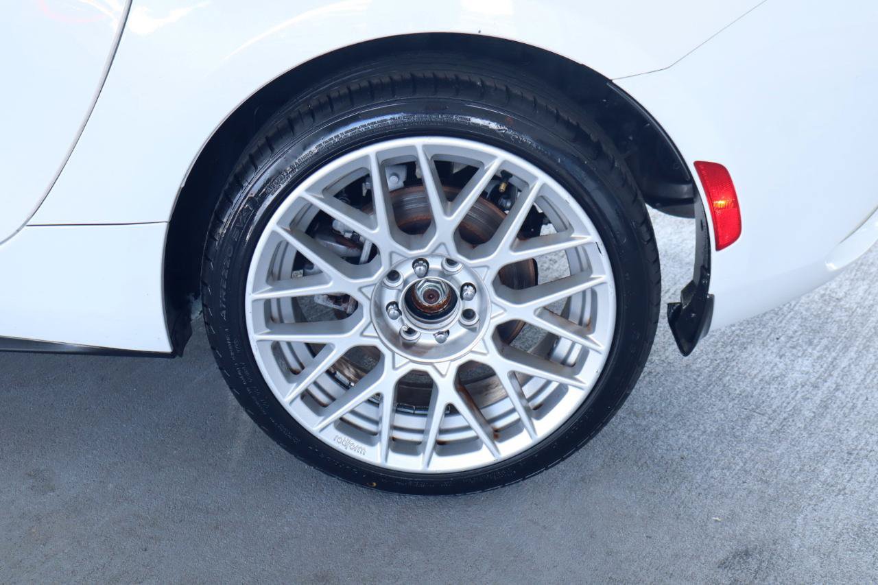 Used 2017 MAZDA MX-5 Miata RF Grand Touring RWD image 13