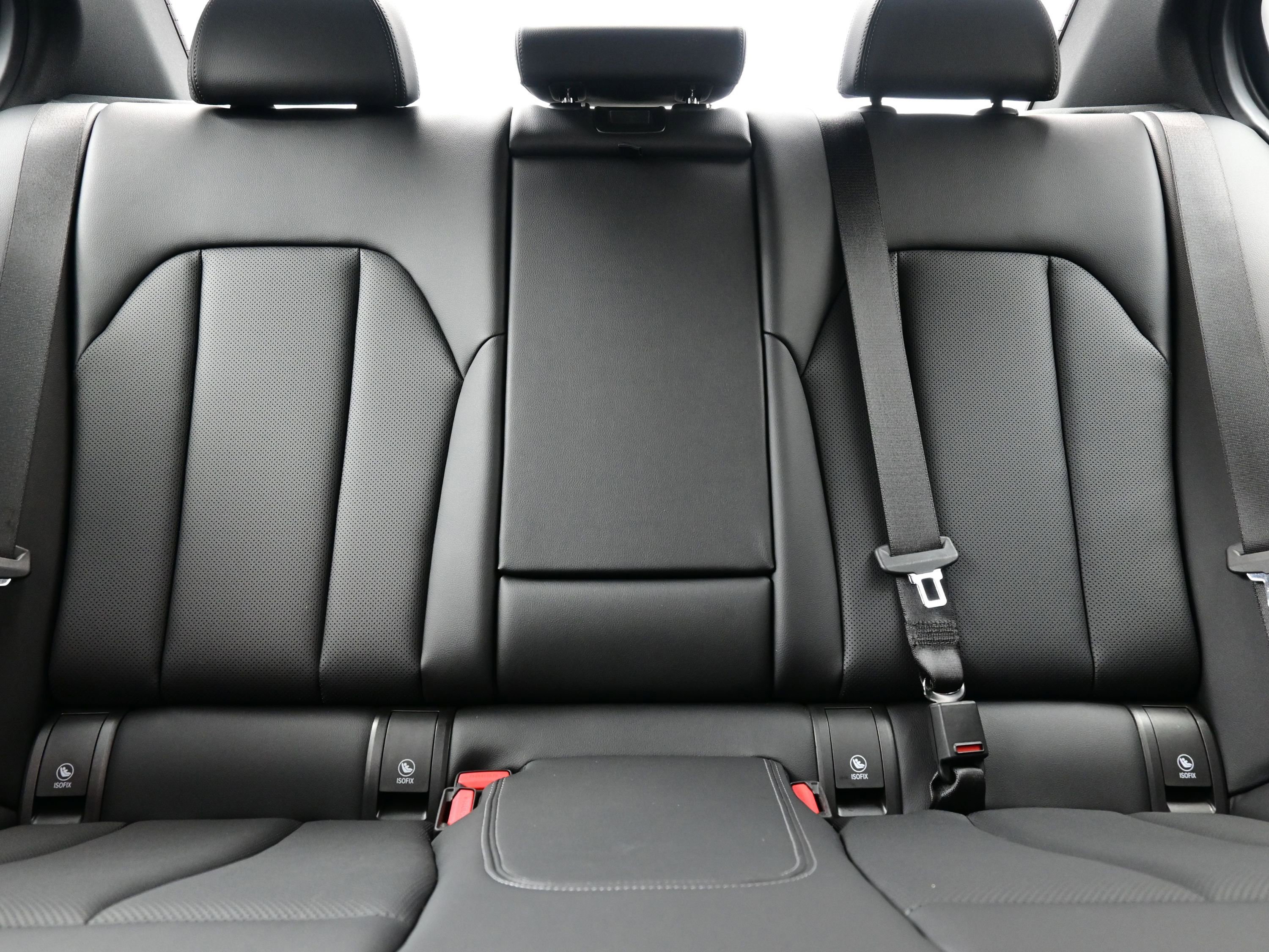 Used 2025 BMW 330i xDrive Sedan image 17