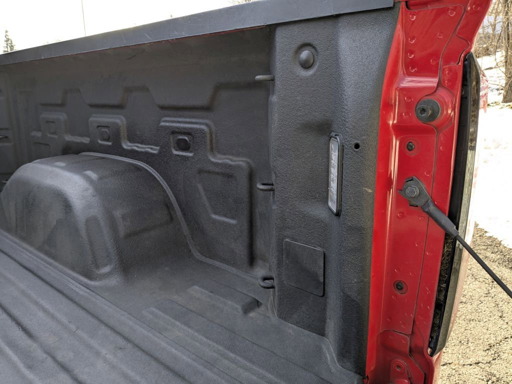 Used 2019 GMC Sierra 1500 SLE w/ SLE Value Package image 33