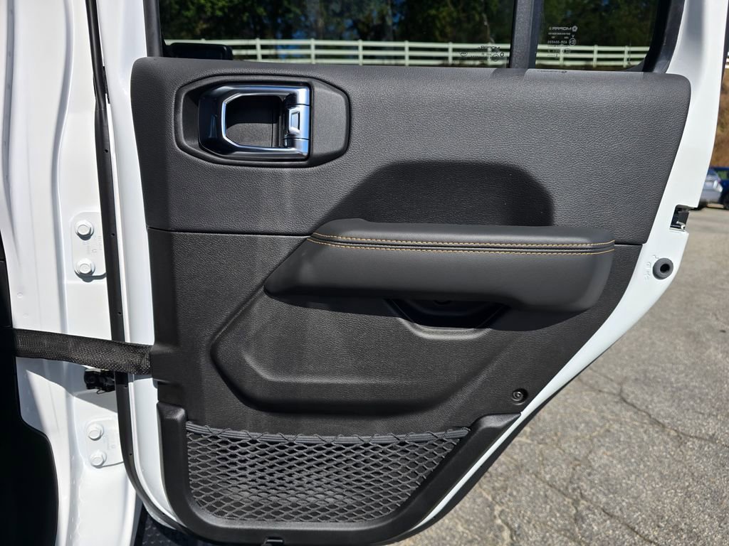 New 2026 Jeep Wrangler Sahara image 38