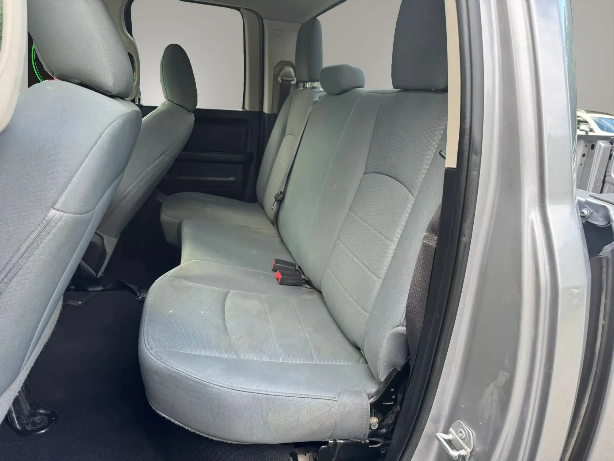 Used 2019 RAM 1500 Express AWD/4WD image 21