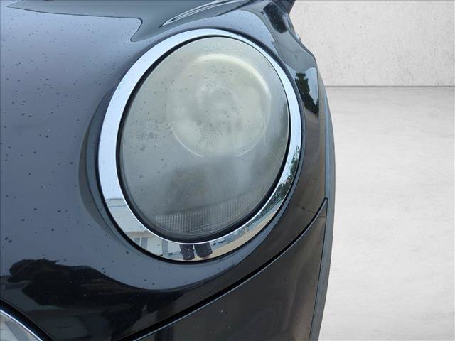 Used 2020 MINI Cooper 2-Door Hardtop w/ Storage Package FWD image 9