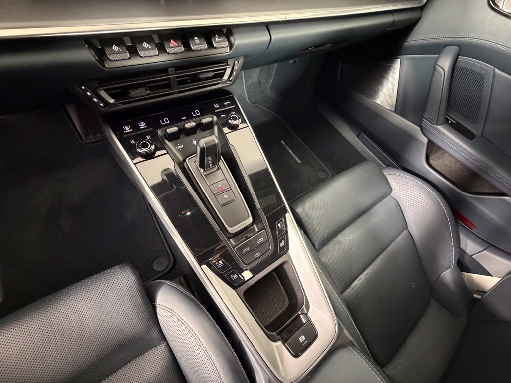 Certified 2021 Porsche 911 Turbo AWD/4WD image 37