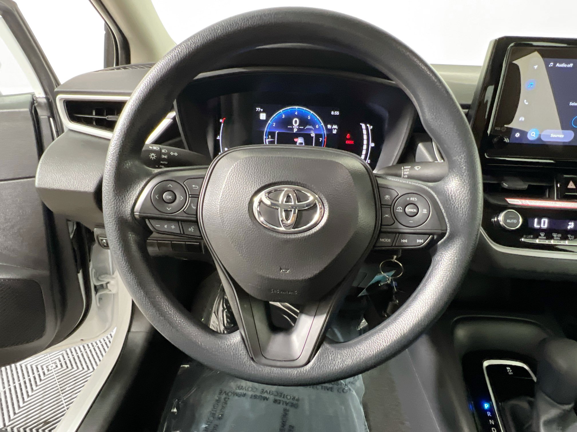 Used 2026 Toyota Corolla LE FWD image 18