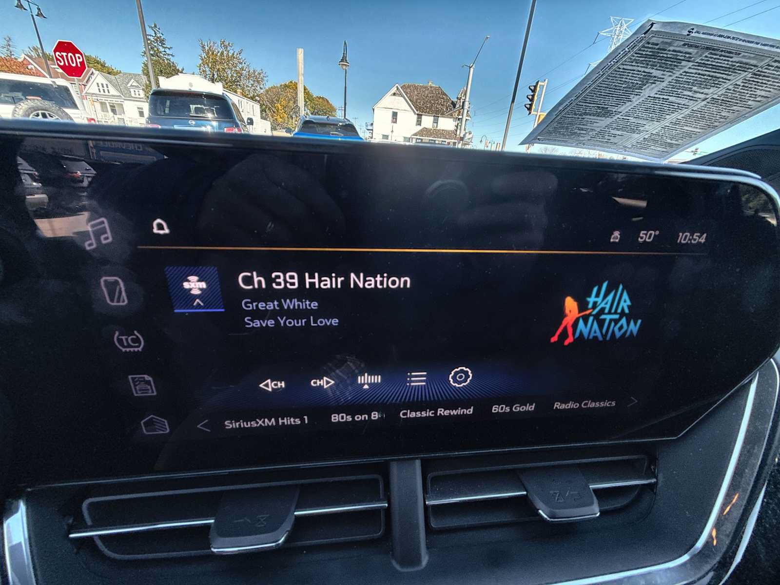 Certified 2024 Chevrolet Trax RS FWD image 13