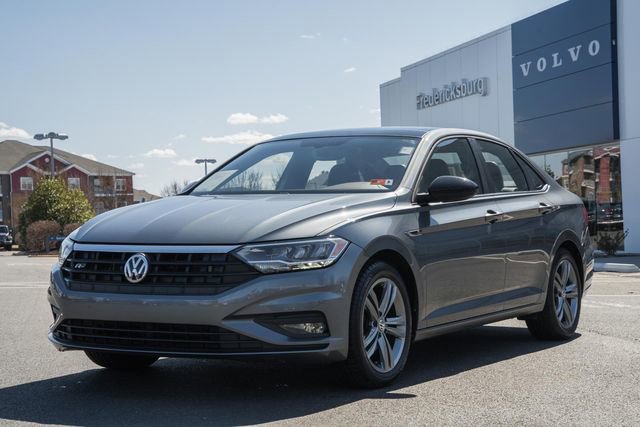 Used 2020 Volkswagen Jetta R-Line image 3