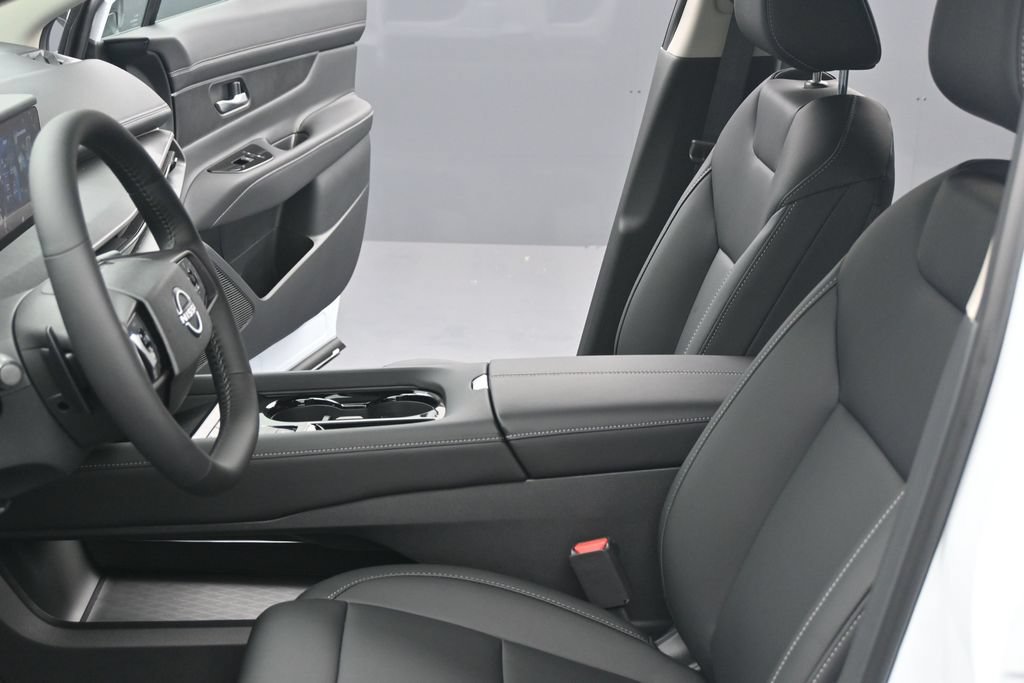 New 2026 Nissan Murano SV AWD/4WD image 16