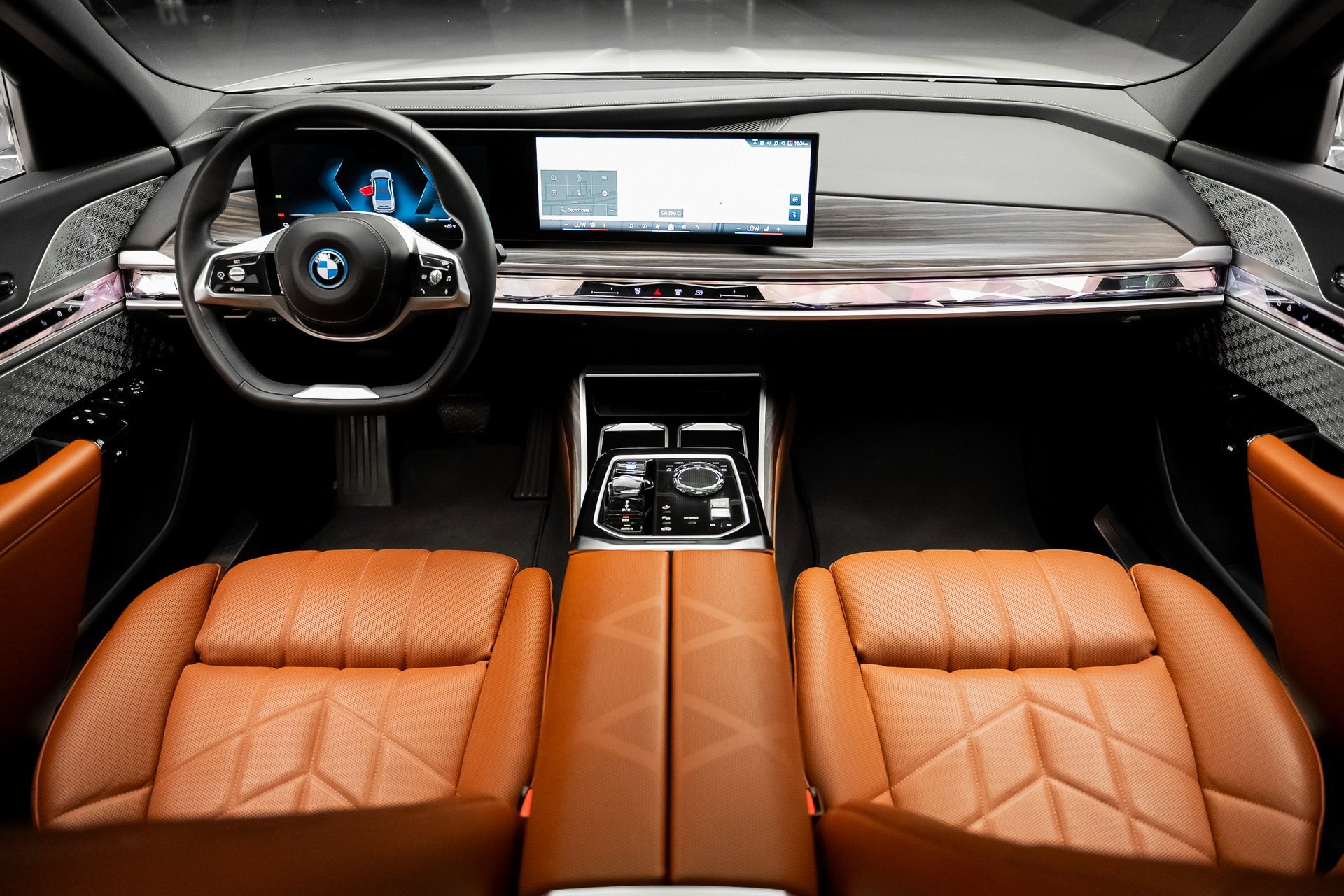 Used 2023 BMW i7 xDrive60 image 41