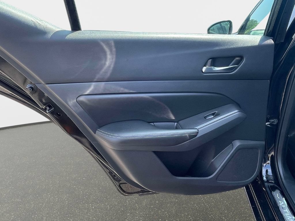 Used 2019 Nissan Altima 2.5 Platinum AWD/4WD image 13