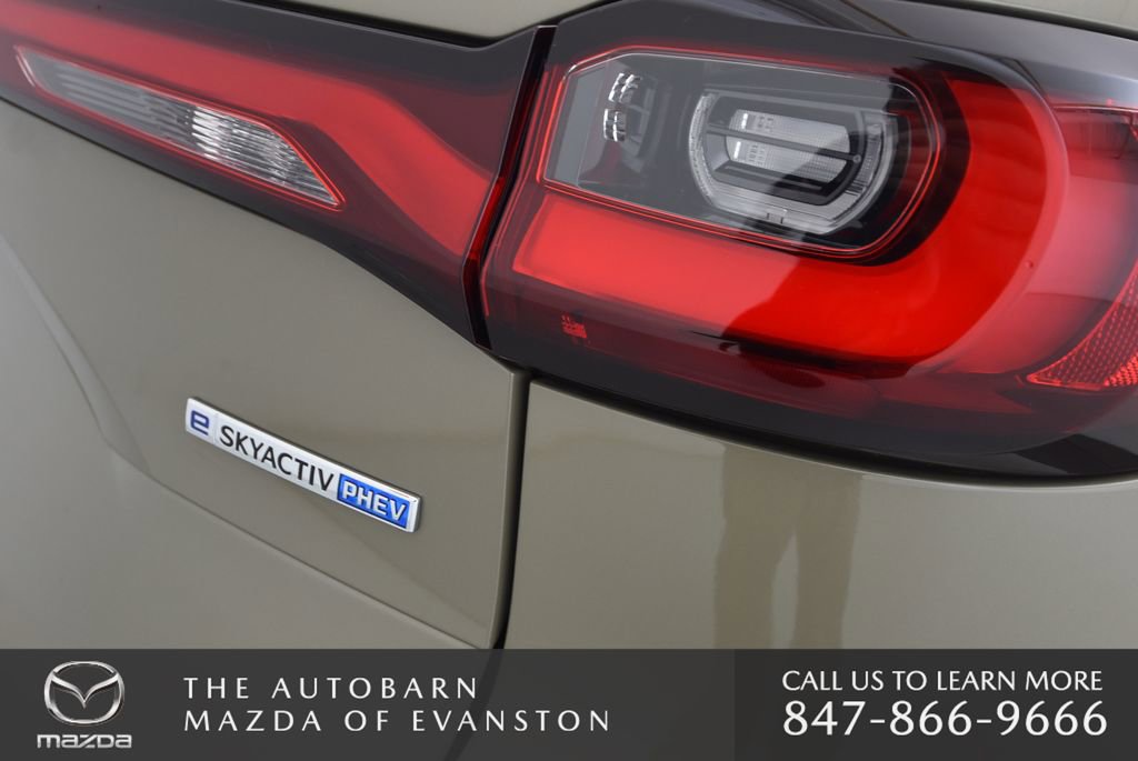 Certified 2025 MAZDA CX-70 Plug-In Hybrid w/ Premium Plus image 38