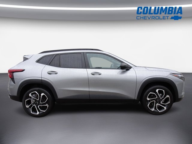 Certified 2024 Chevrolet Trax RS w/ Sunroof Package image 2