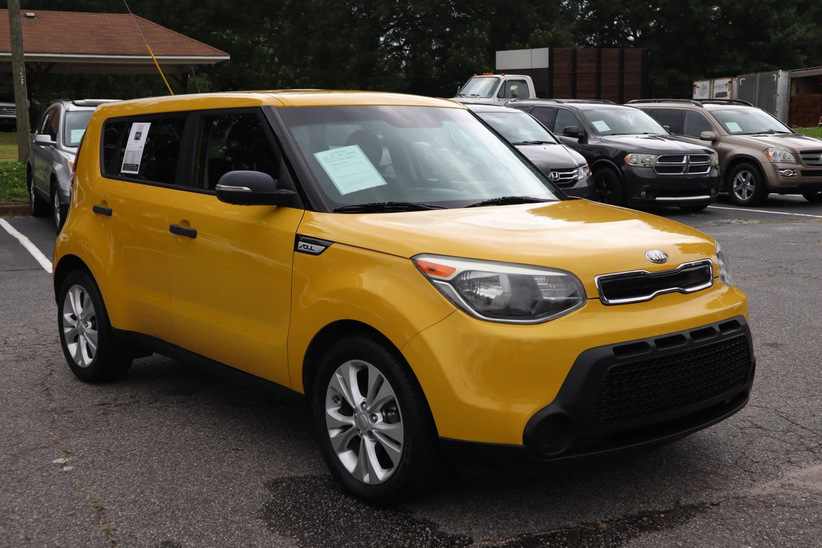 Used 2014 Kia Soul + FWD image 3