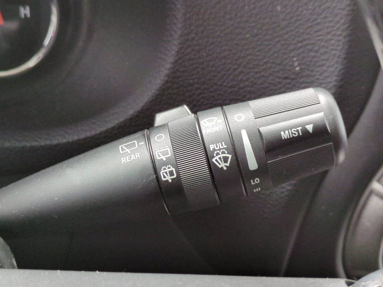 Used 2017 Jeep Wrangler Unlimited Willys image 32