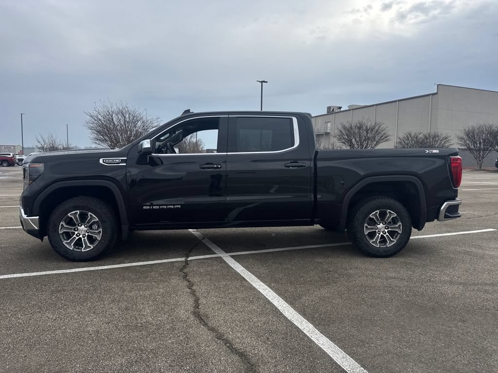 New 2026 GMC Sierra 1500 SLE AWD/4WD image 3