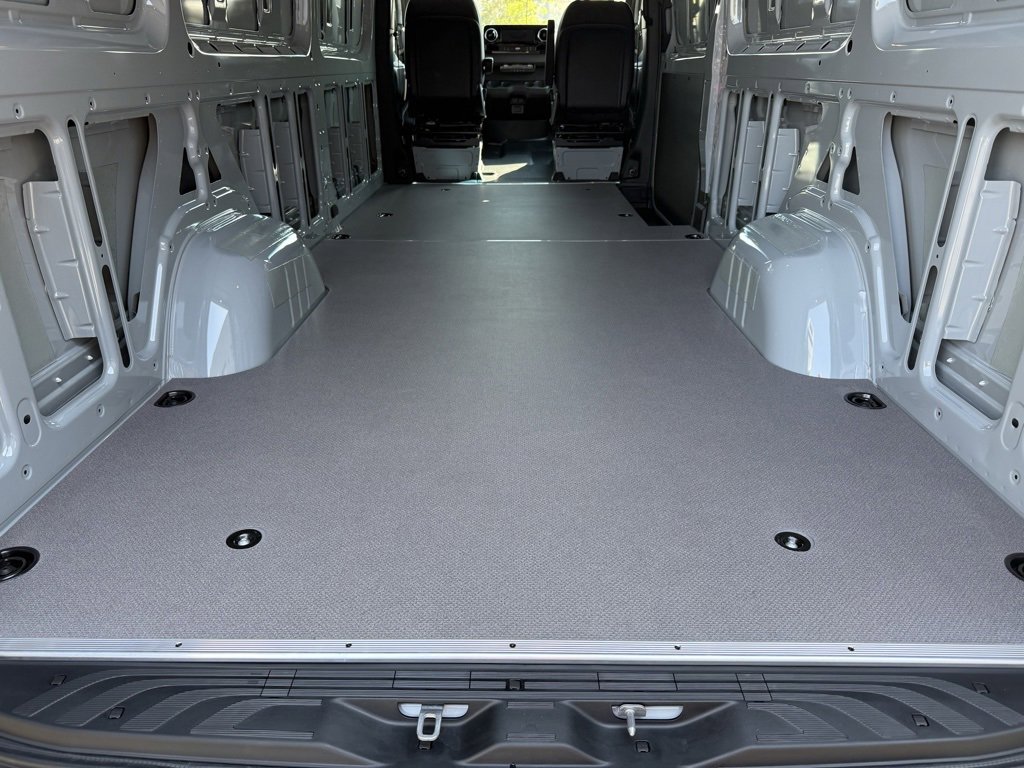 New 2025 Mercedes-Benz Sprinter 2500 image 9