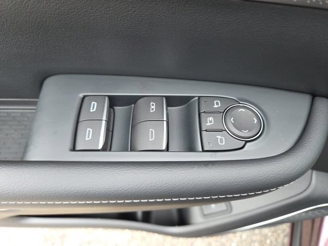 Used 2025 Buick Enclave Avenir w/ Super Cruise Package AWD/4WD image 60