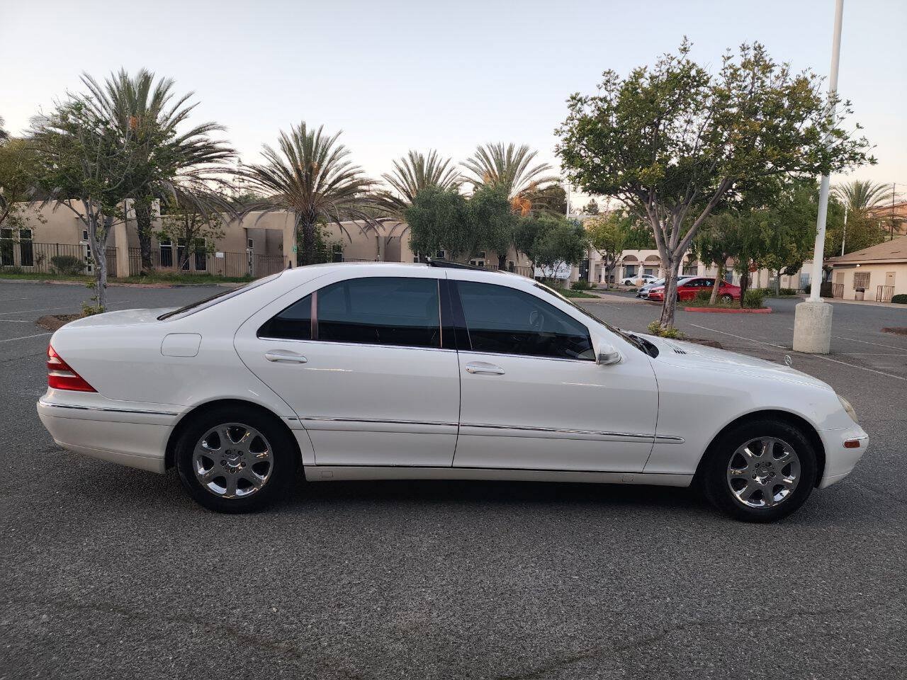 Used 2001 Mercedes-Benz S 430 image 6