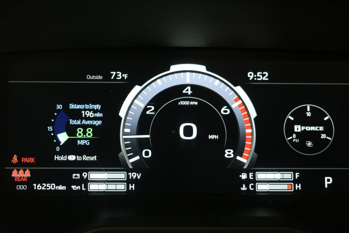 Used 2023 Toyota Tundra Platinum AWD/4WD image 11