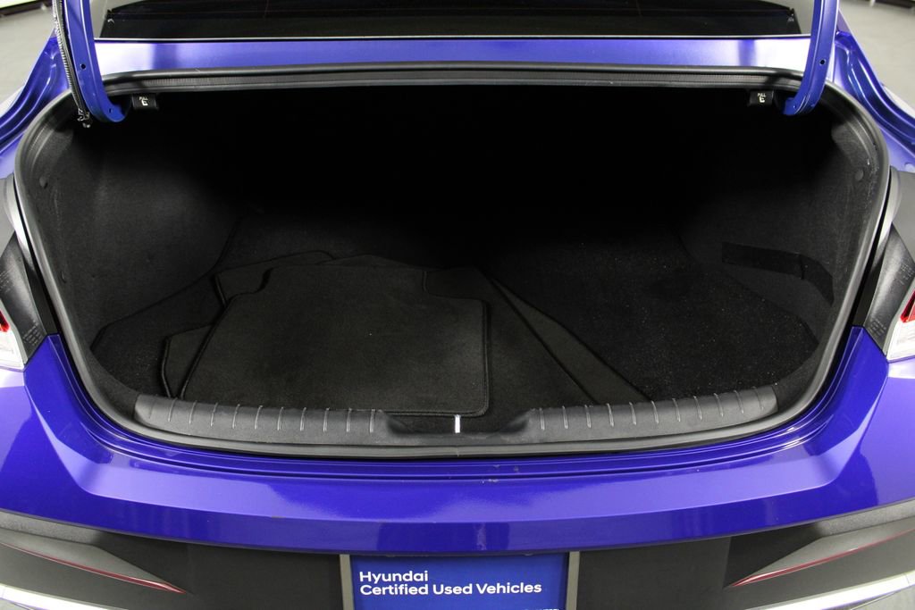 Certified 2024 Hyundai Elantra SEL FWD image 18