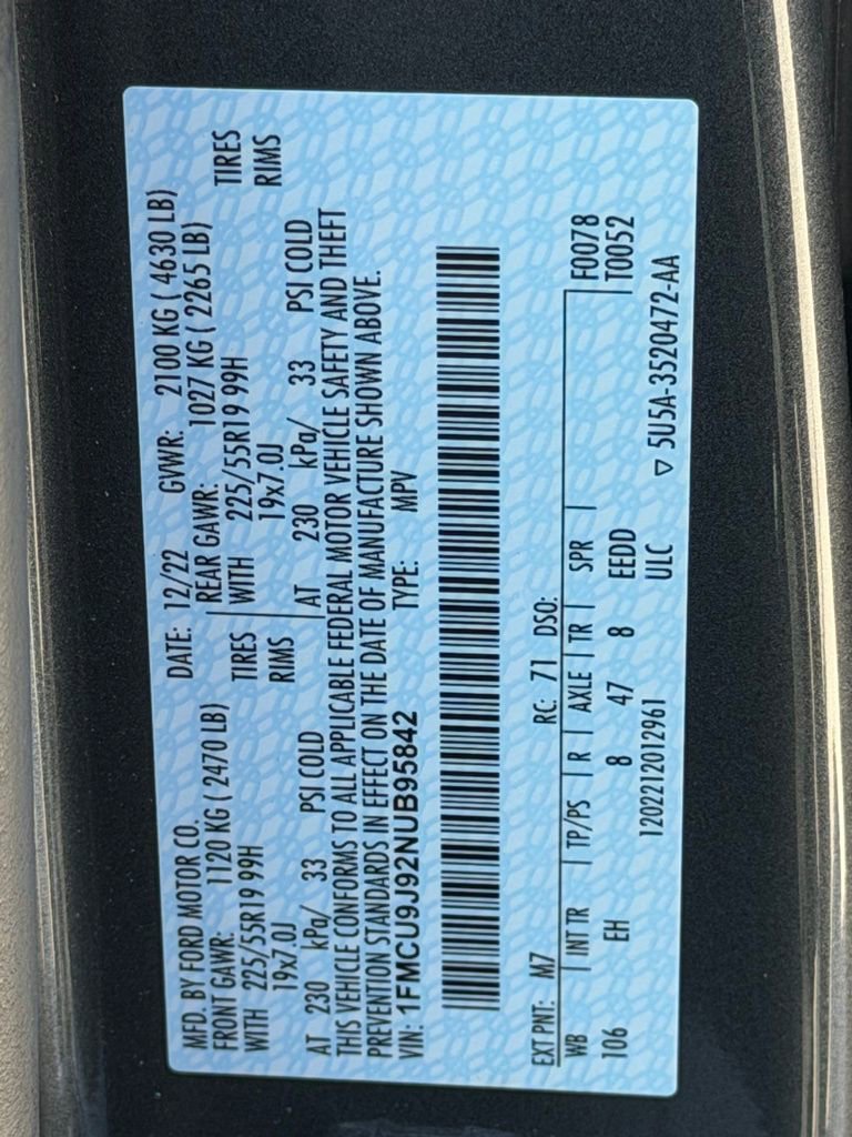 Used 2022 Ford Escape Titanium w/ Class II Trailer Tow Package image 27