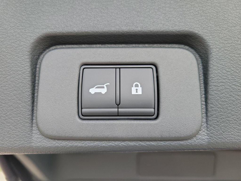 New 2026 Nissan Rogue Platinum AWD/4WD image 9
