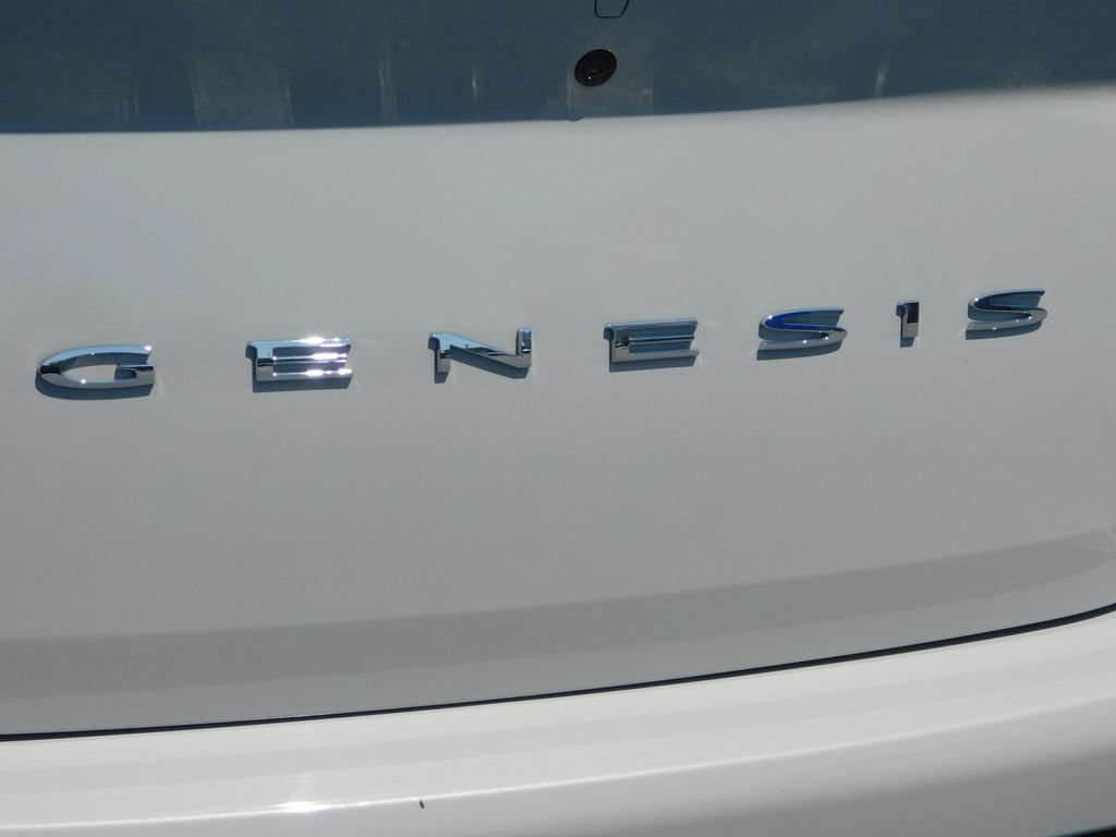 Used 2025 Genesis G70 2.5T AWD/4WD image 36