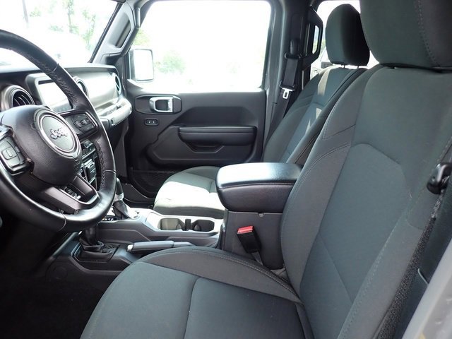 Used 2022 Jeep Gladiator Willys image 15