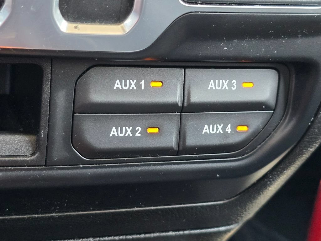 Used 2019 Jeep Wrangler Sport AWD/4WD image 37