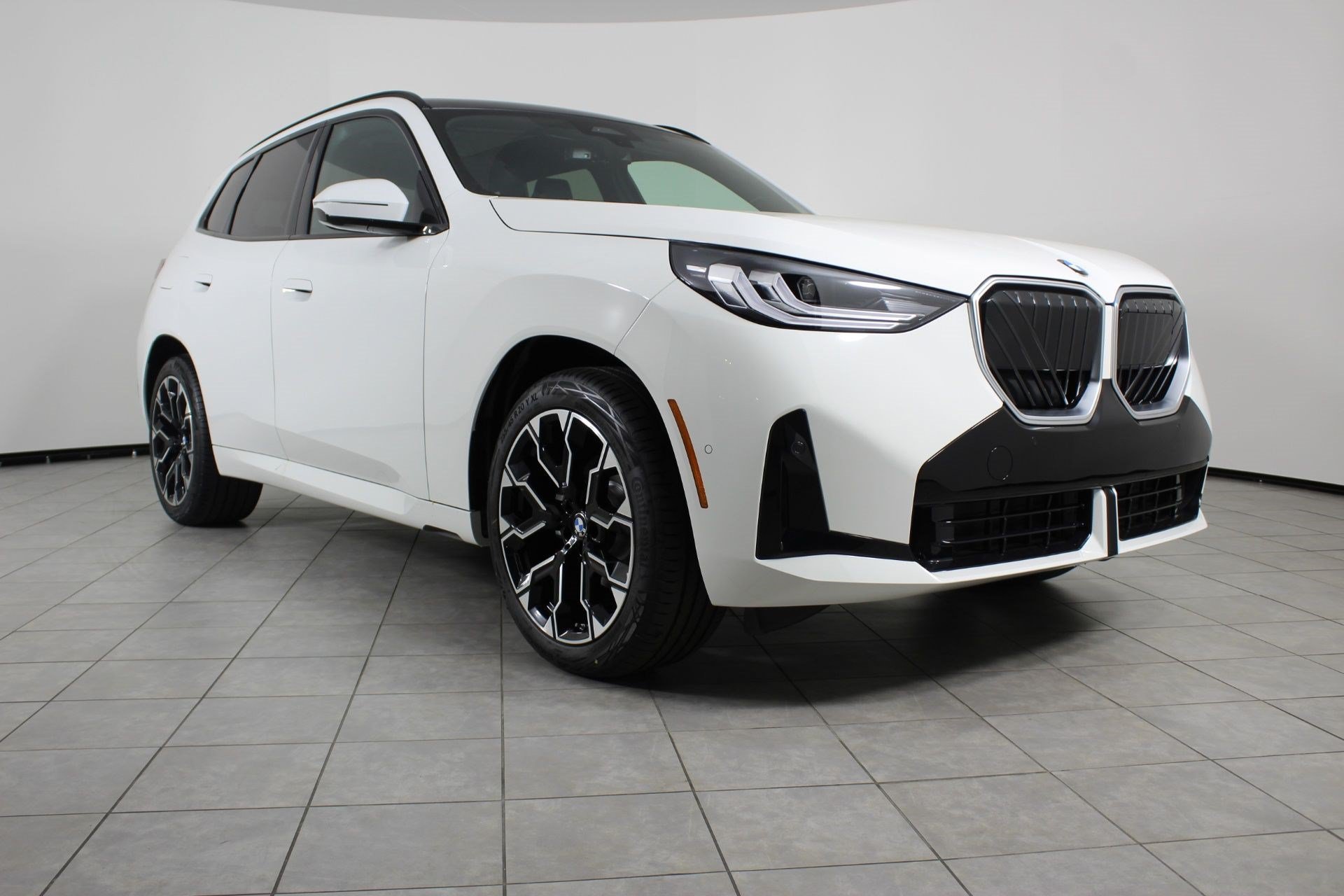 New 2026 BMW X3 xDrive30i w/ M Sport Package AWD/4WD image 7