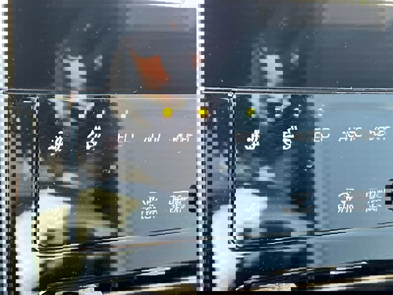 Used 2024 Subaru Solterra Touring image 42