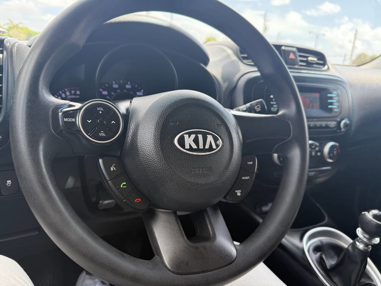Used 2014 Kia Soul image 23