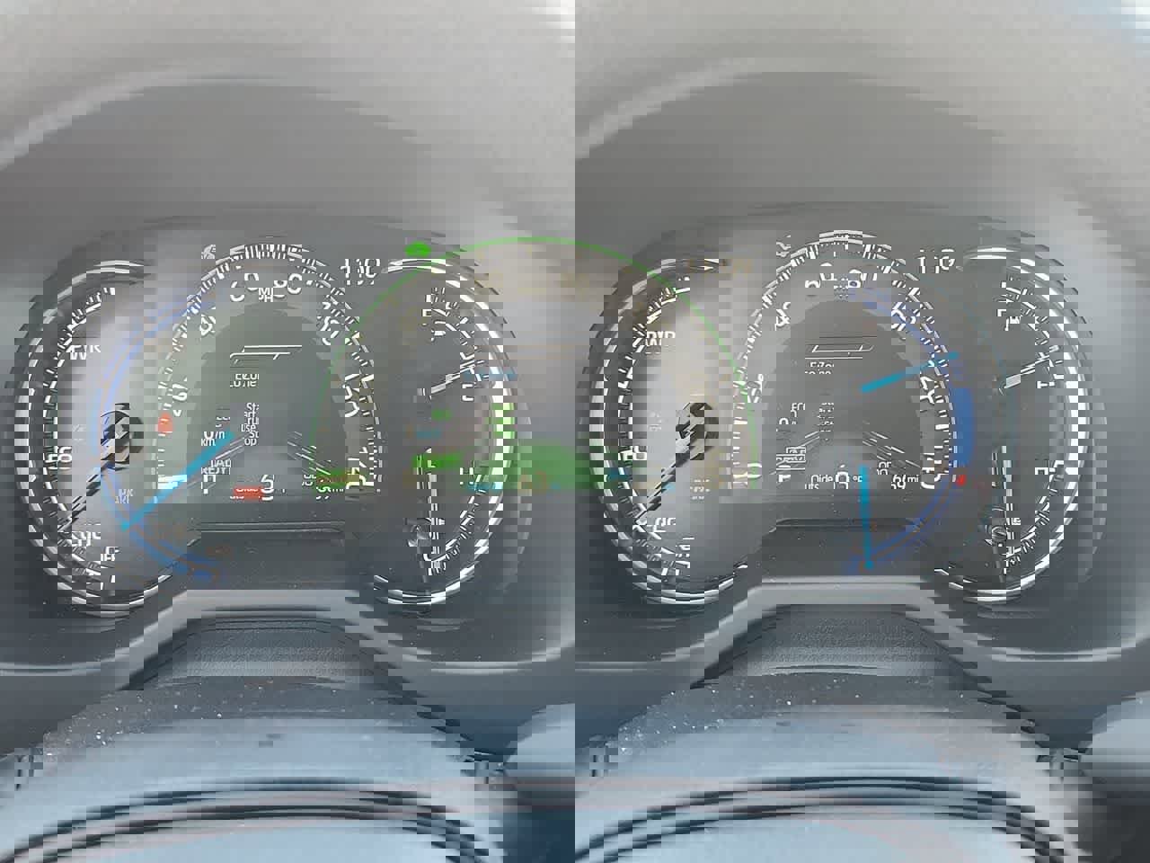 Used 2025 Toyota RAV4 LE image 22