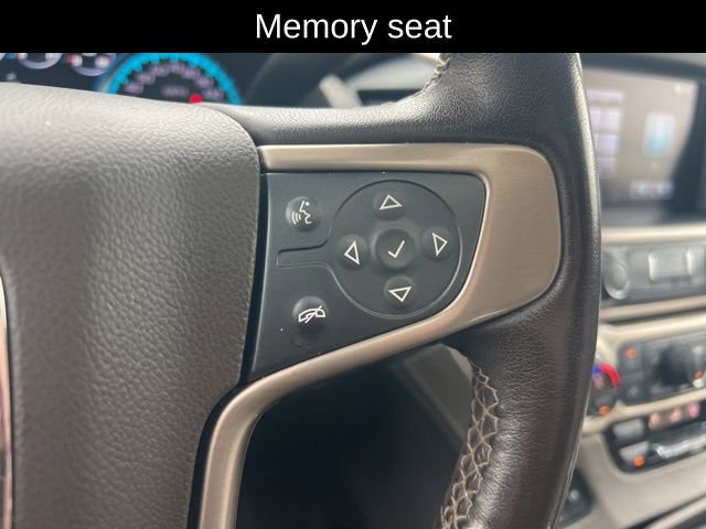 Used 2019 GMC Yukon Denali w/ Denali Ultimate Package image 17