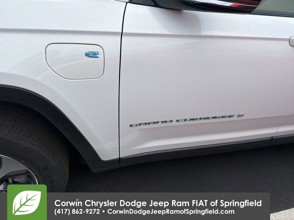 Used 2022 Jeep Grand Cherokee Limited 4xe image 5