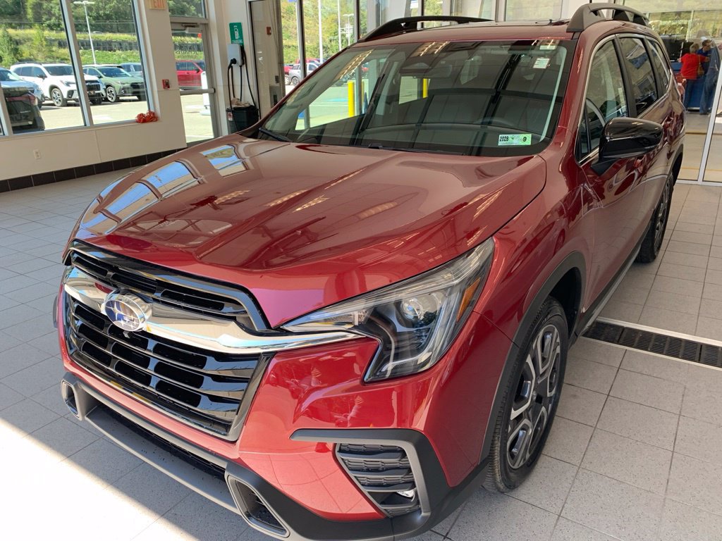 New 2026 Subaru Ascent Limited AWD/4WD image 2