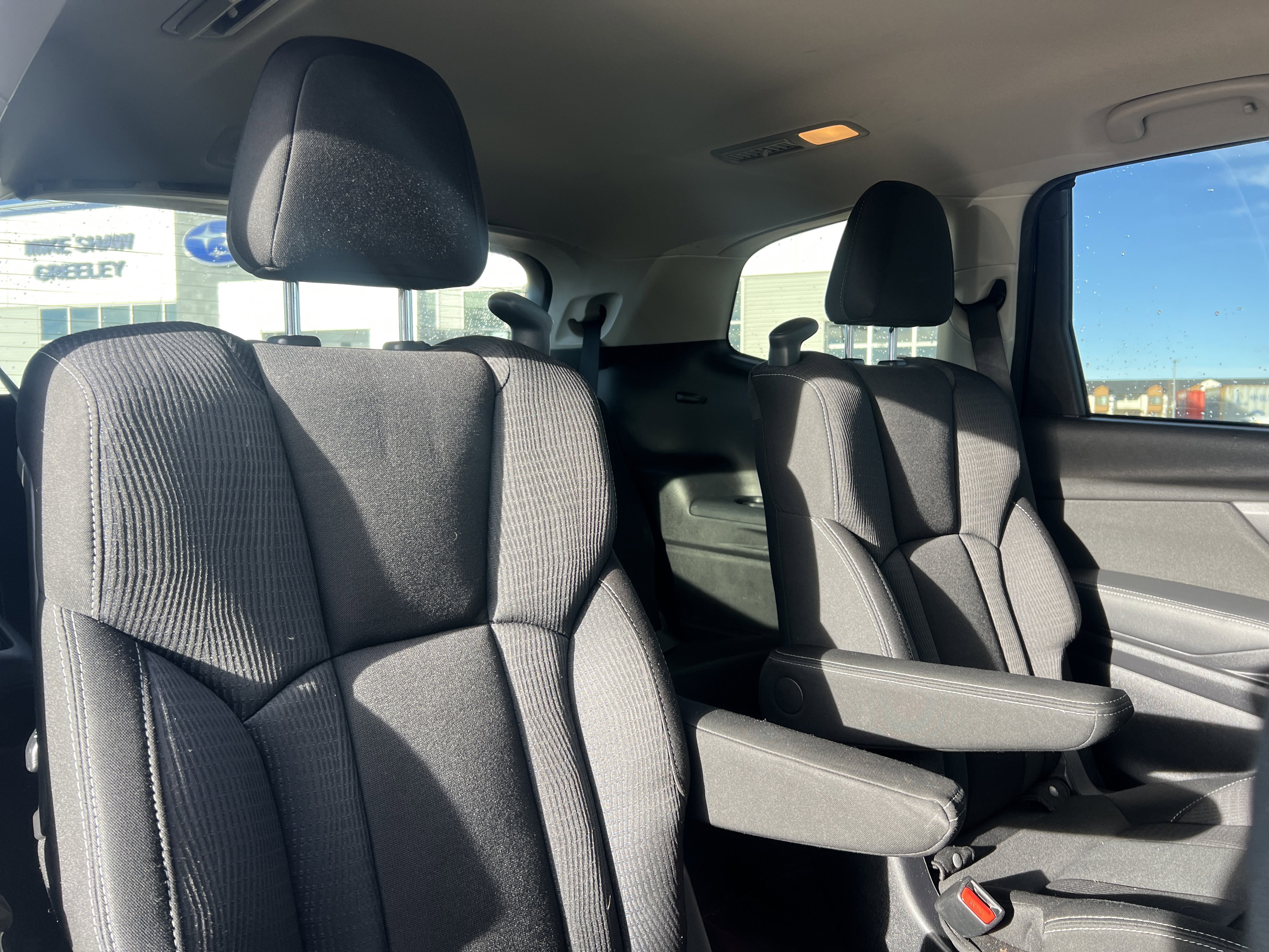 Used 2020 Subaru Ascent Premium w/ Convenience Package image 17