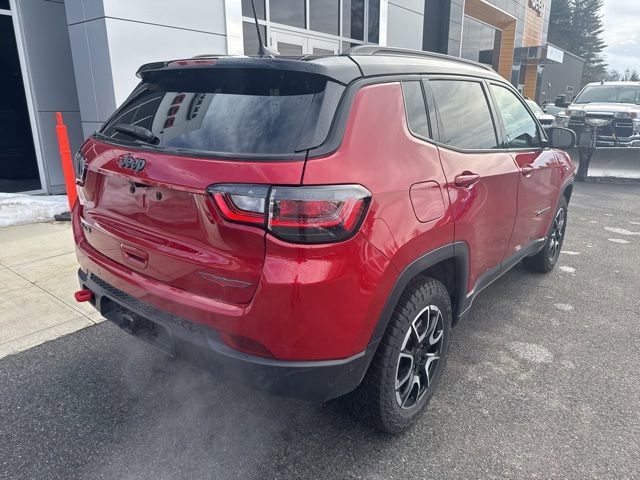 Used 2025 Jeep Compass Trailhawk w/ Trailhawk Elite Group AWD/4WD image 6