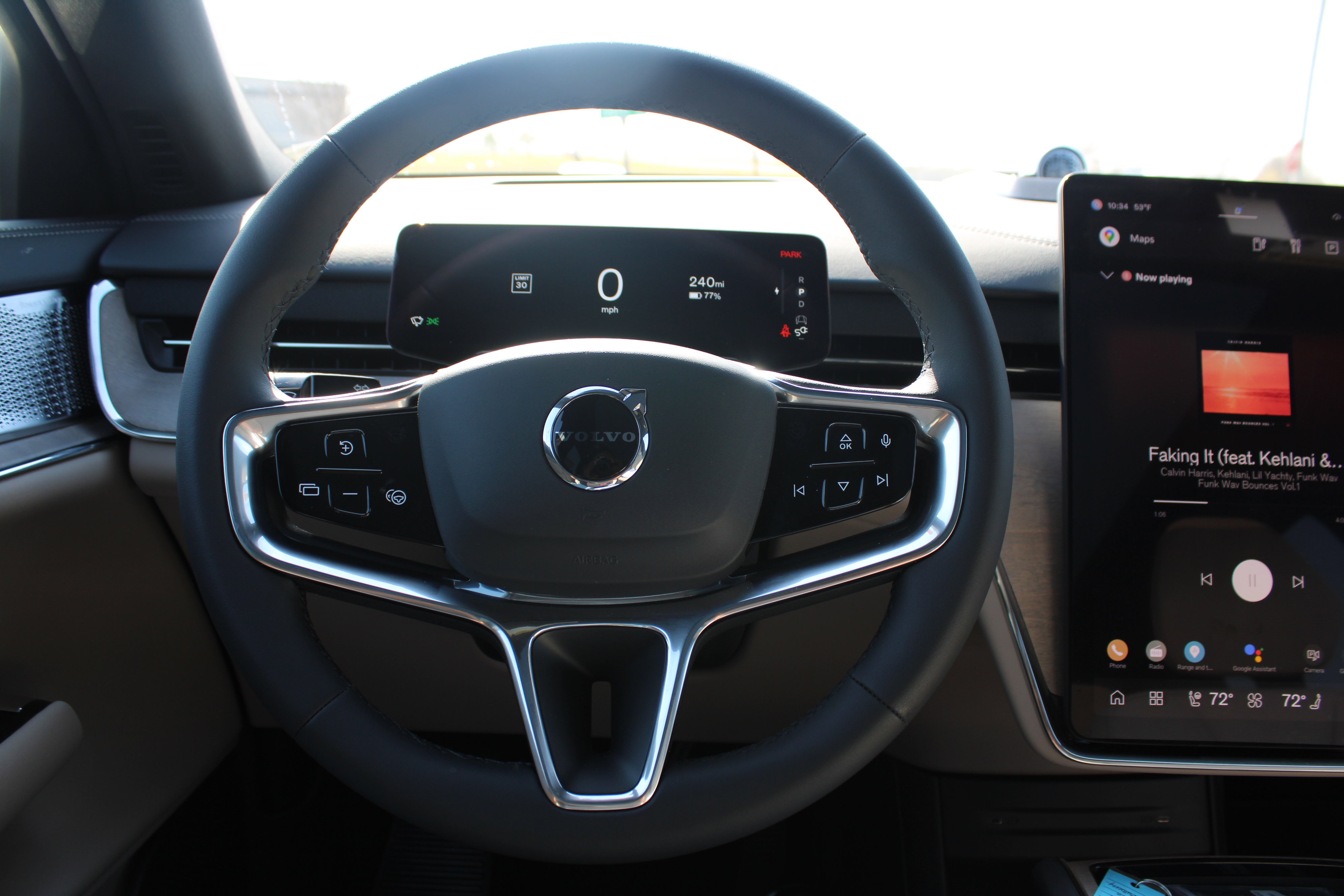 New 2025 Volvo EX90 Ultra image 14