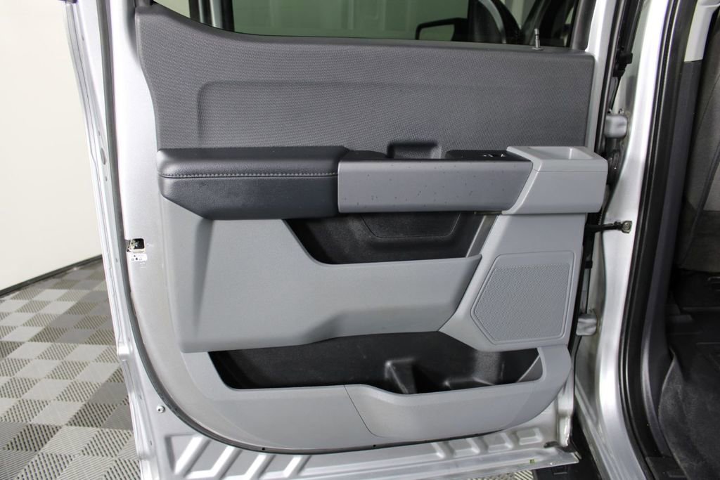 Used 2022 Ford F150 XLT w/ Trailer Tow Package image 28