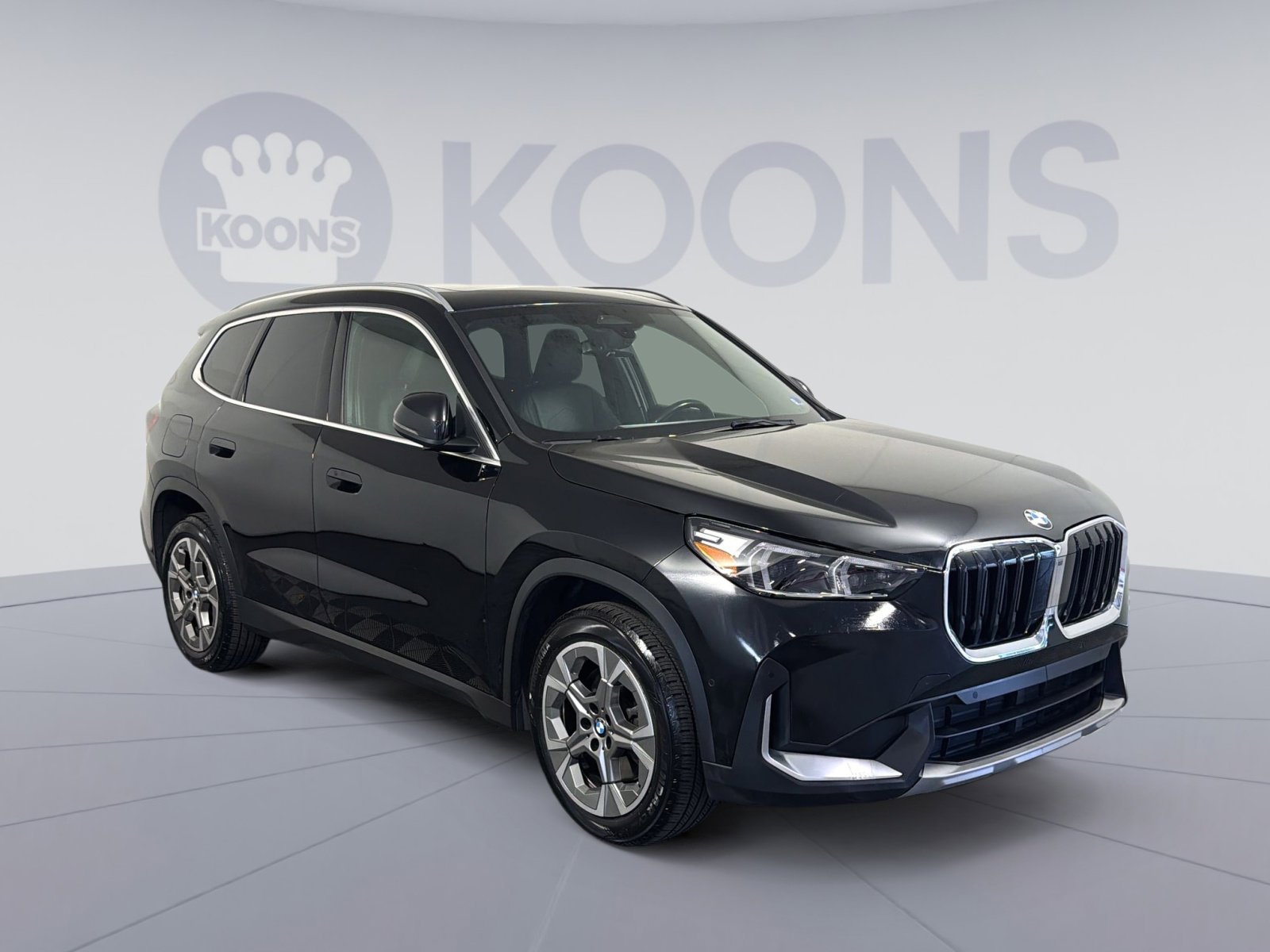 Used 2023 BMW X1 xDrive28i AWD/4WD image 10