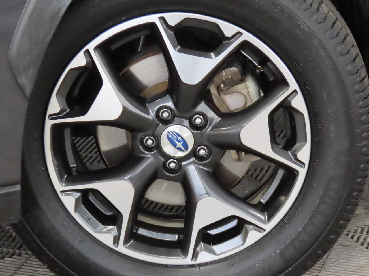 Used 2018 Subaru Crosstrek 2.0i Premium AWD/4WD image 6