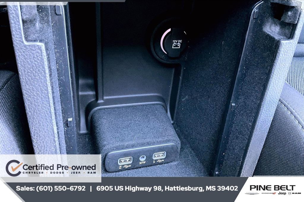 Certified 2022 Dodge Charger SXT image 23